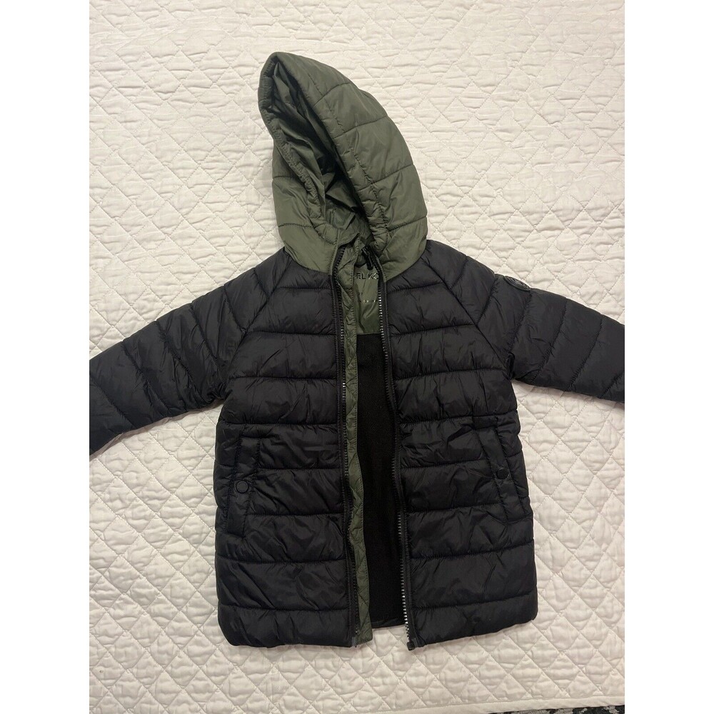 Michael Kors Kids Light Weight Puffer Jacket, Size 2T Black And Green